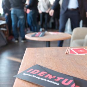 salon identum